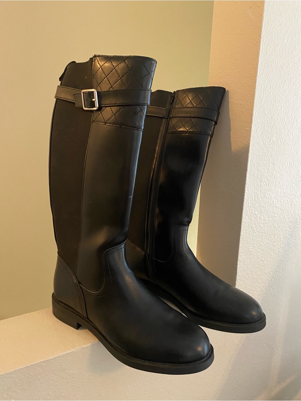 St John’s Bay Women’s Black Quilted-Trim Riding Boots. Size 11. NWOT.